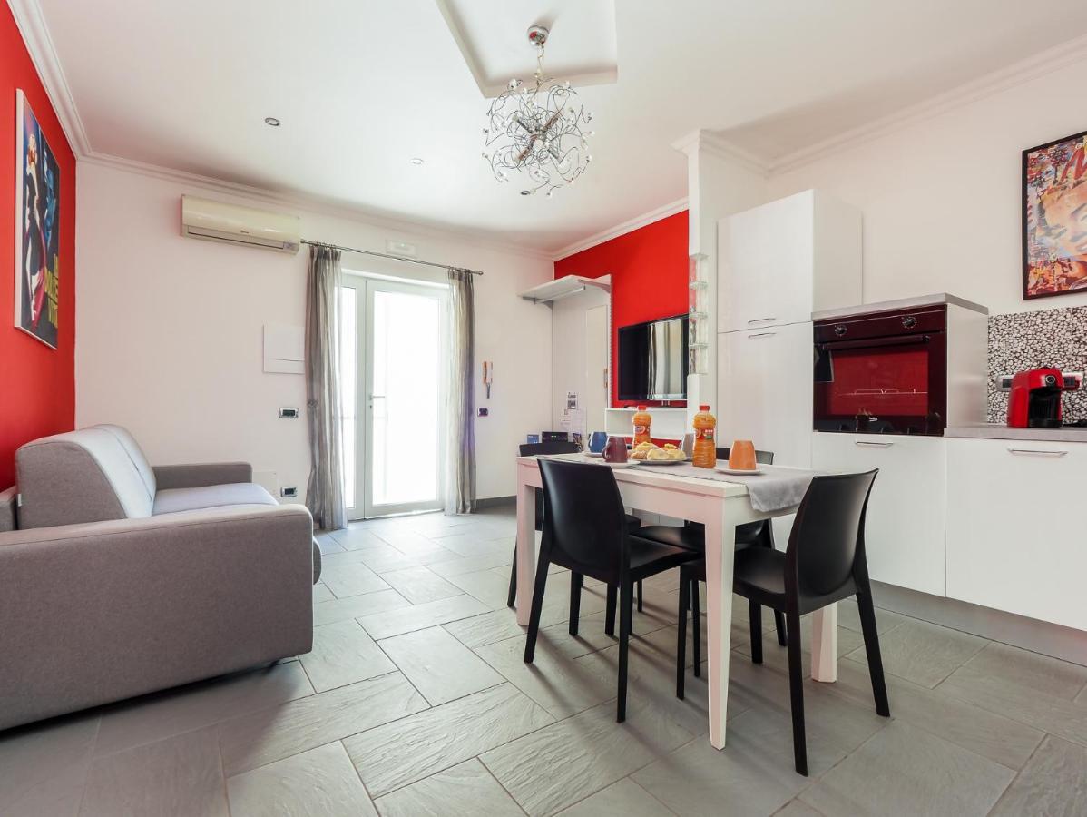 La Dolce Vita Relax - Cozy Apt In Sorrento Apartman Kültér fotó