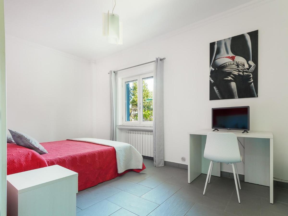 La Dolce Vita Relax - Cozy Apt In Sorrento Apartman Kültér fotó