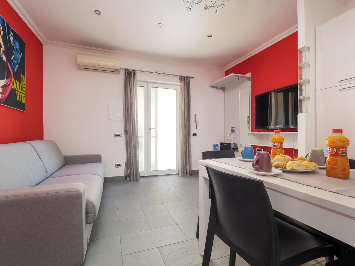 La Dolce Vita Relax - Cozy Apt In Sorrento Apartman Kültér fotó